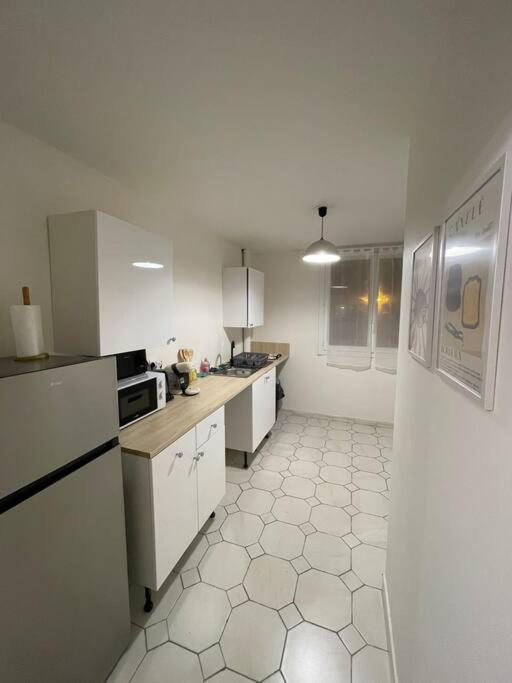 Appartement Cosy A Cenon, Proche Transports מראה חיצוני תמונה